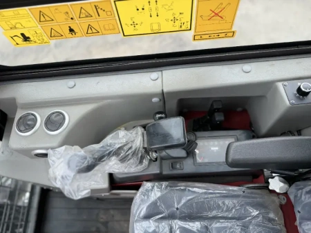 Мини экскаватор QUADTRAC EX22U PRO