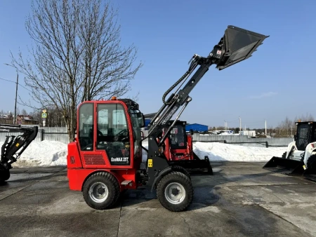 Электрический погрузчик QUADTRAC EcoMax25T