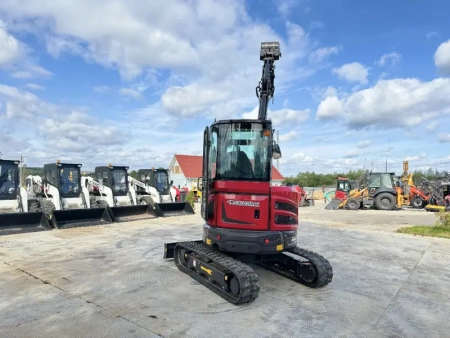 Мини экскаватор QUADTRAC EX40 PRO
