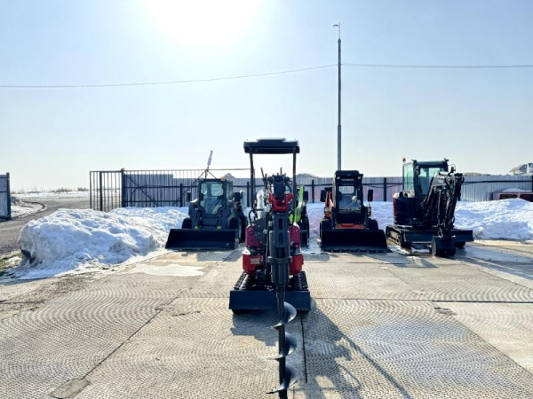 Мини экскаватор QUADTRAC MY10-8