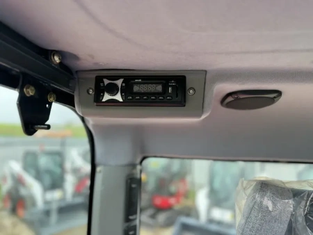 Мини экскаватор QUADTRAC EX60