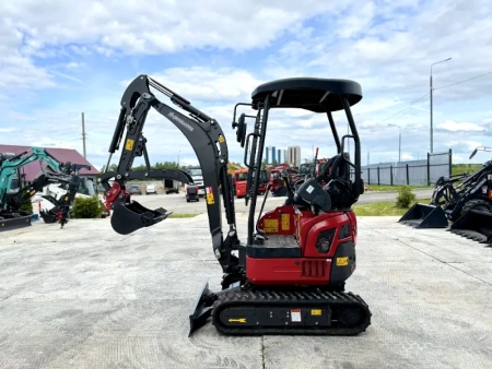 Мини экскаватор QUADTRAC E16