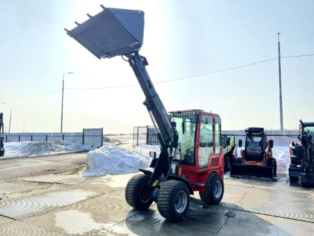 Электрический погрузчик QUADTRAC EcoMax25