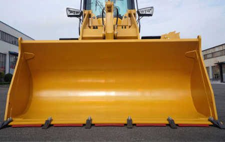 Фронтальный погрузчик LG938