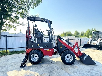 Мини-экскаватор-погрузчик QUADTRAC XN228